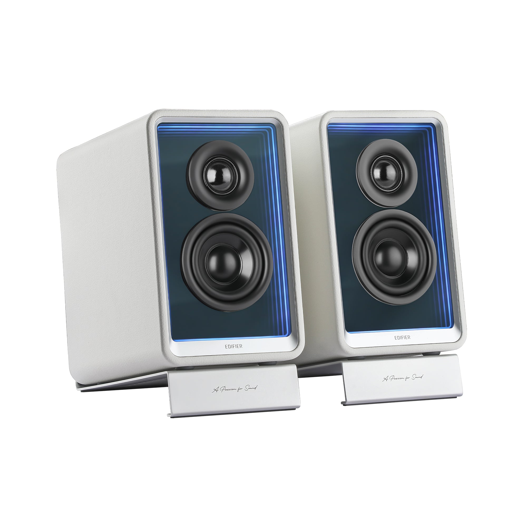 QR65 Desktop Active Monitor Speaker with GaN Charger