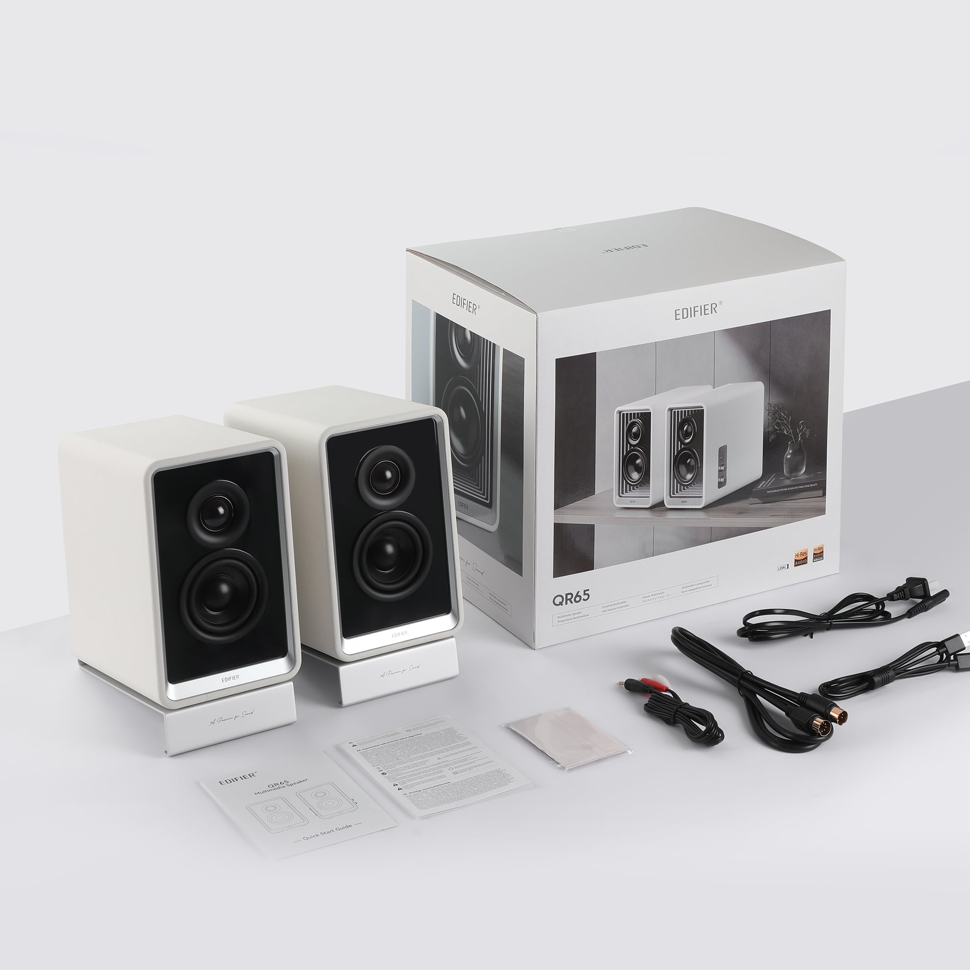 QR65 Desktop Active Monitor Speaker with GaN Charger