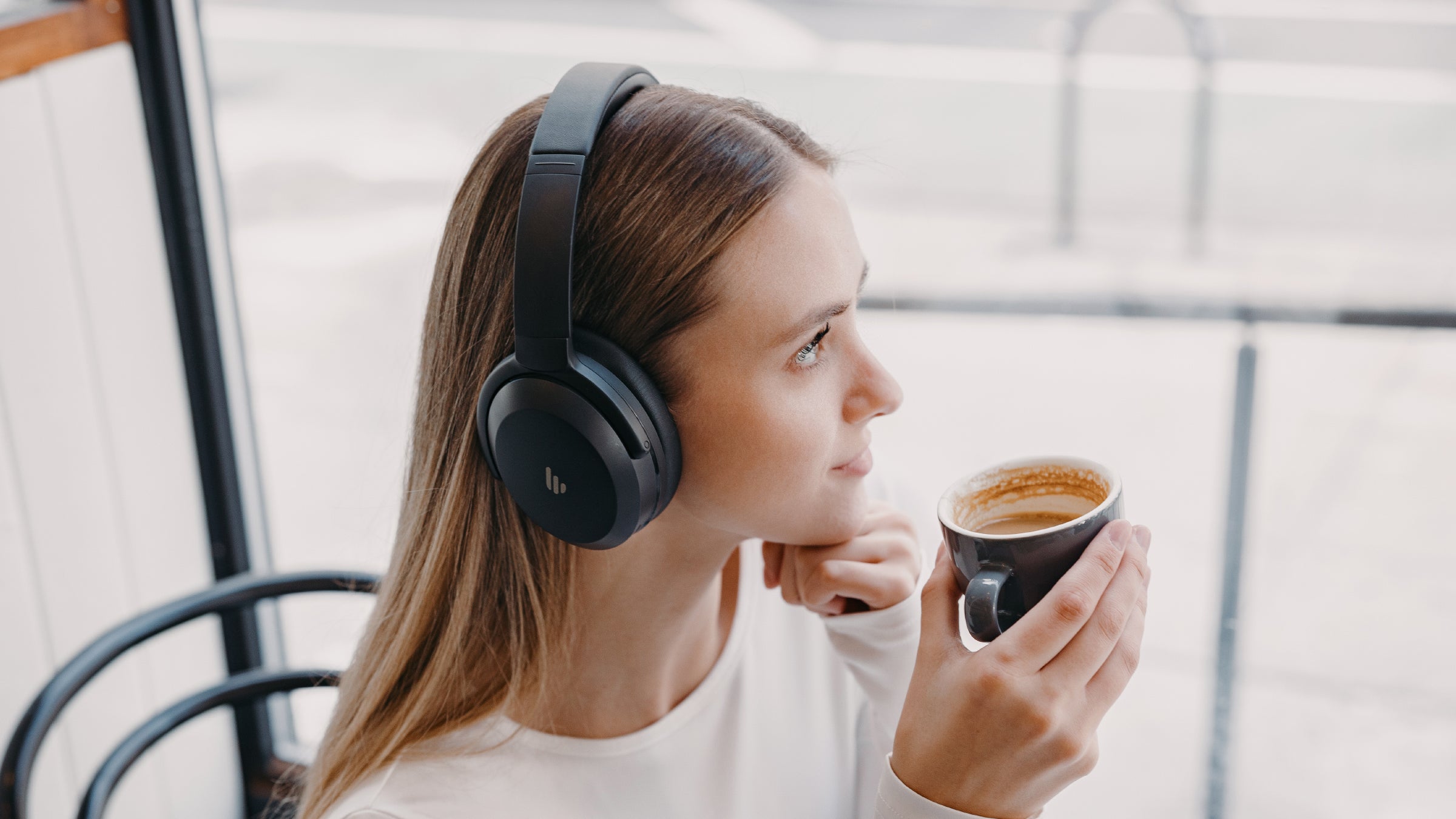 WH700NB Pro Wireless Noise Cancellation Over-Ear Headphones