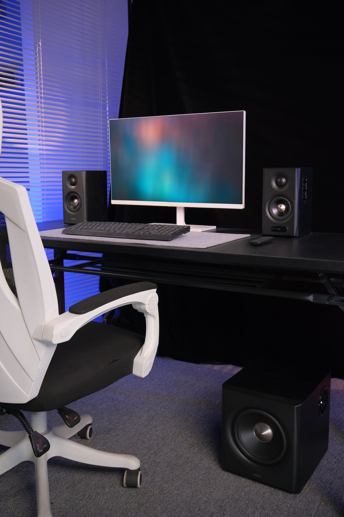 EDIFIER S355DB Black 2.1 speaker system in a gaming home office
