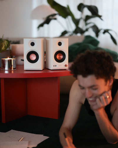 MR3 Powered Studio Monitor Bluetooth 2.0 Speaker System