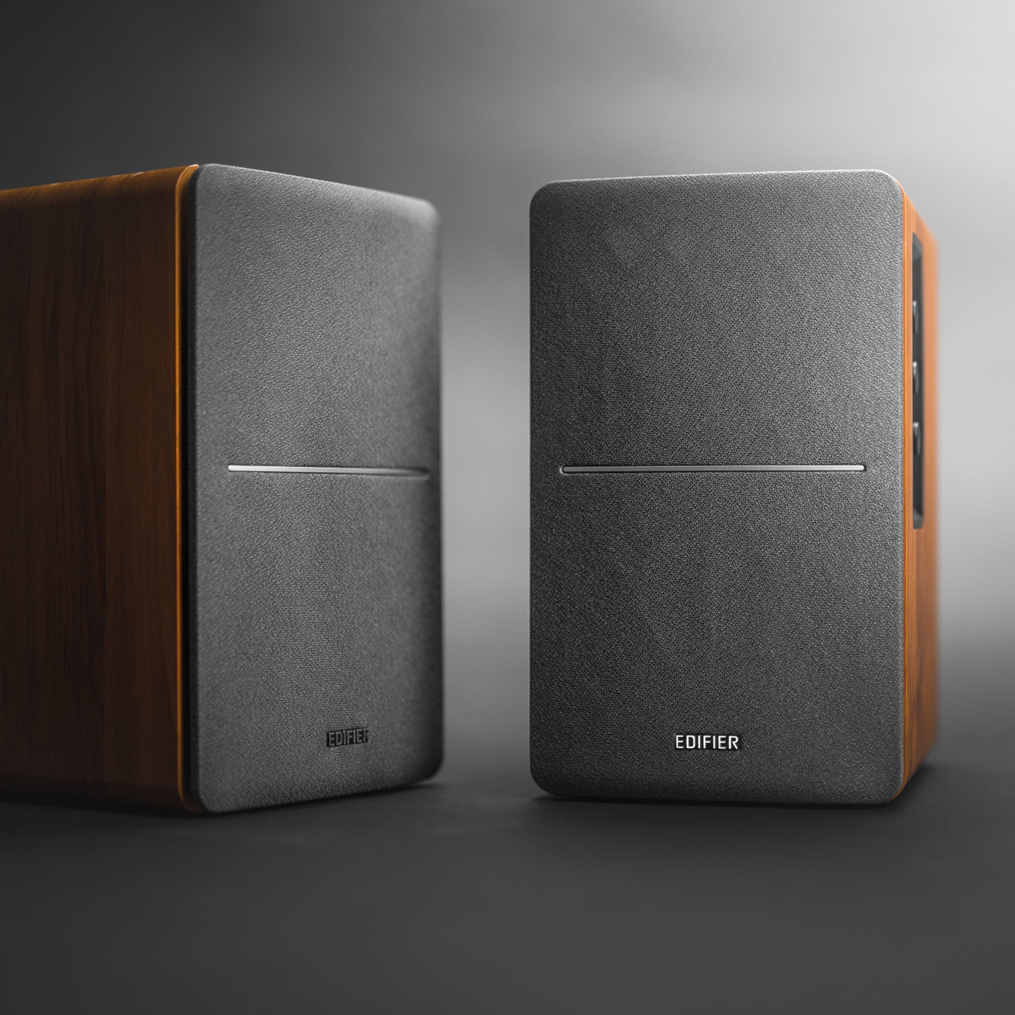 R1280DB Powered Bluetooth Bookshelf Speakers