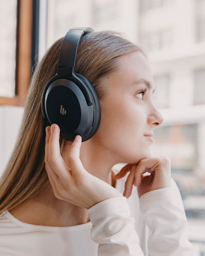 WH700NB Pro Wireless Noise Cancellation Over-Ear Headphones