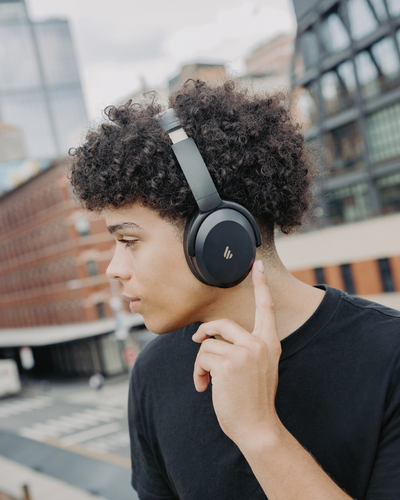 WH700NB Pro Wireless Noise Cancellation Over-Ear Headphones
